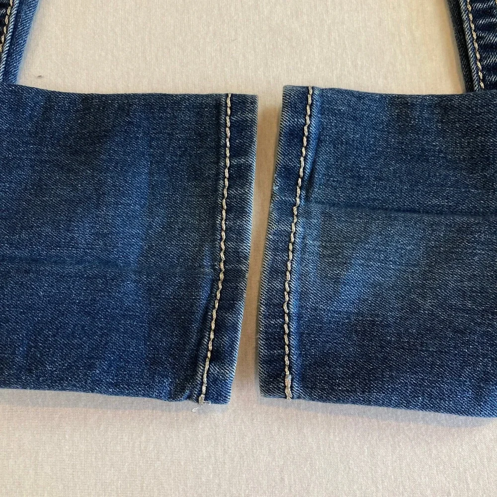 Miss Me Jeans 27 (Fit 27x29.5) Mid-Rise Skinny Jeans Blue Rhinestone Cross